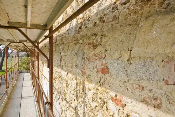 Wall preparation for leveling