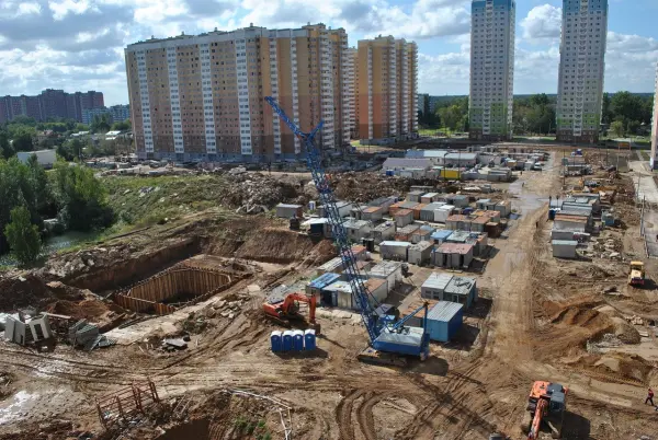 Operation and maintenance of construction camp