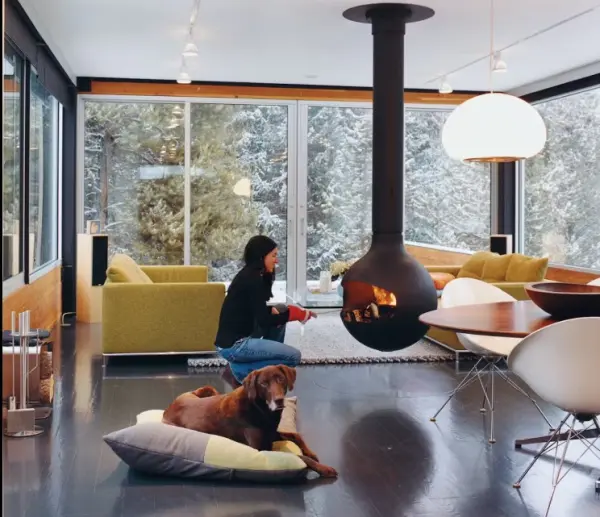 Sphere fireplace with 360° rotation Sphere fireplace with 360° rotation