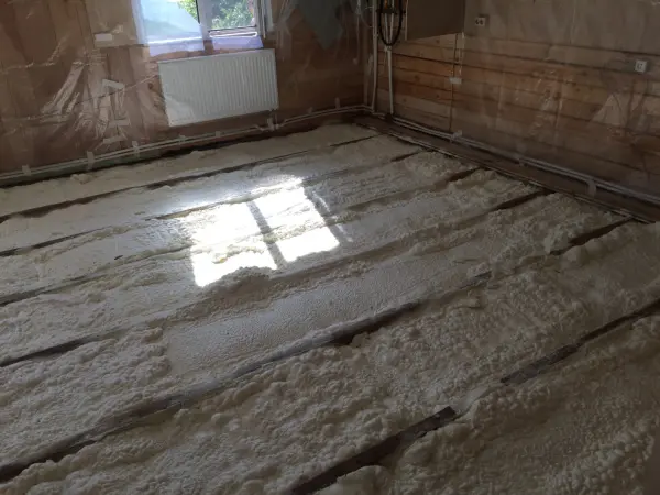 Spray Polyurethane Foam on Floor Tools and Materials