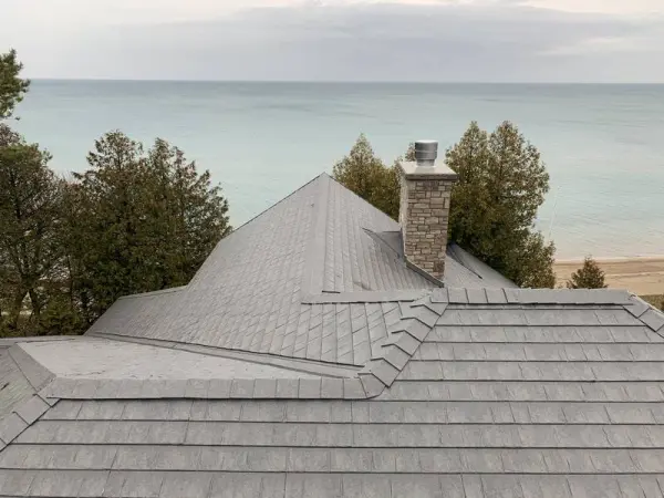 Finishing roofing work Finishing roofing work