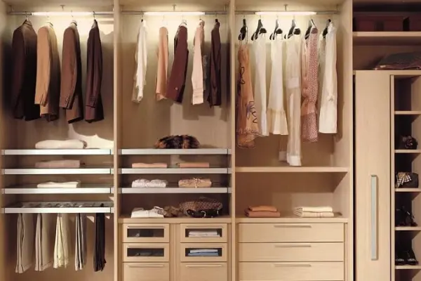 Wardrobe Room: From Concept to Implementation of Functional Space