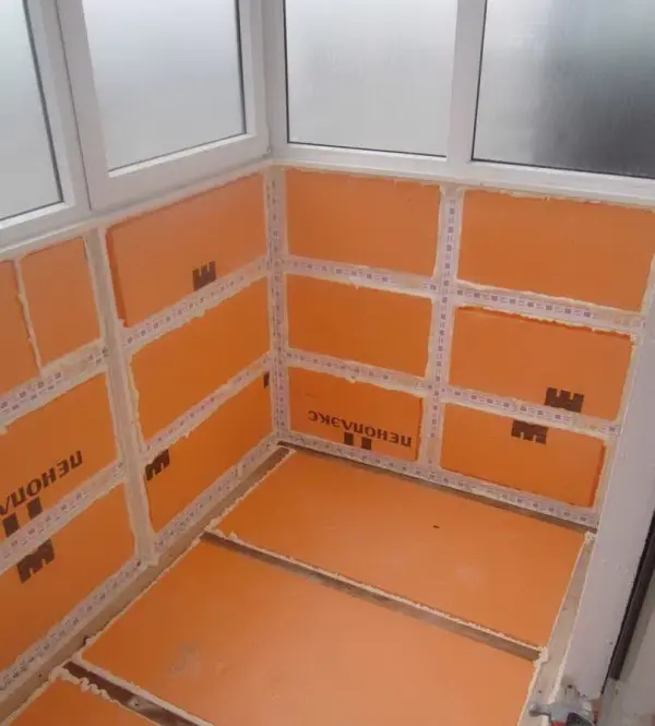 Підготовка до утеплення лоджії пенофолом