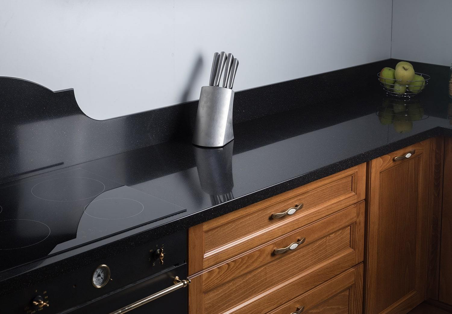 Pros and cons of solid wood furniture