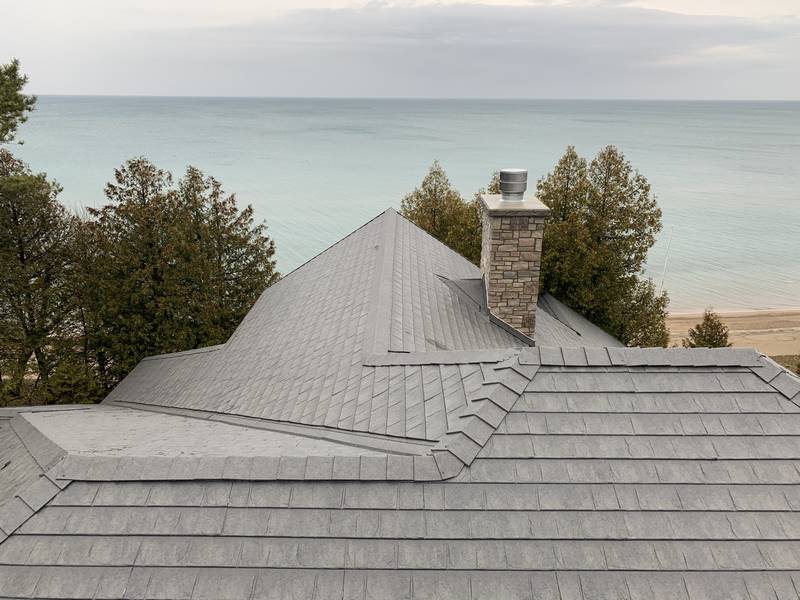 Finishing roofing work
