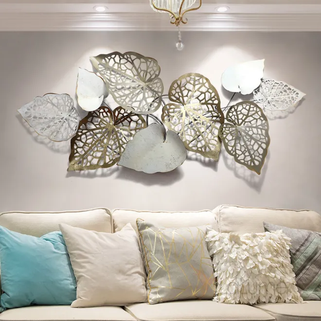 Art Objects and Unusual Home Decoration