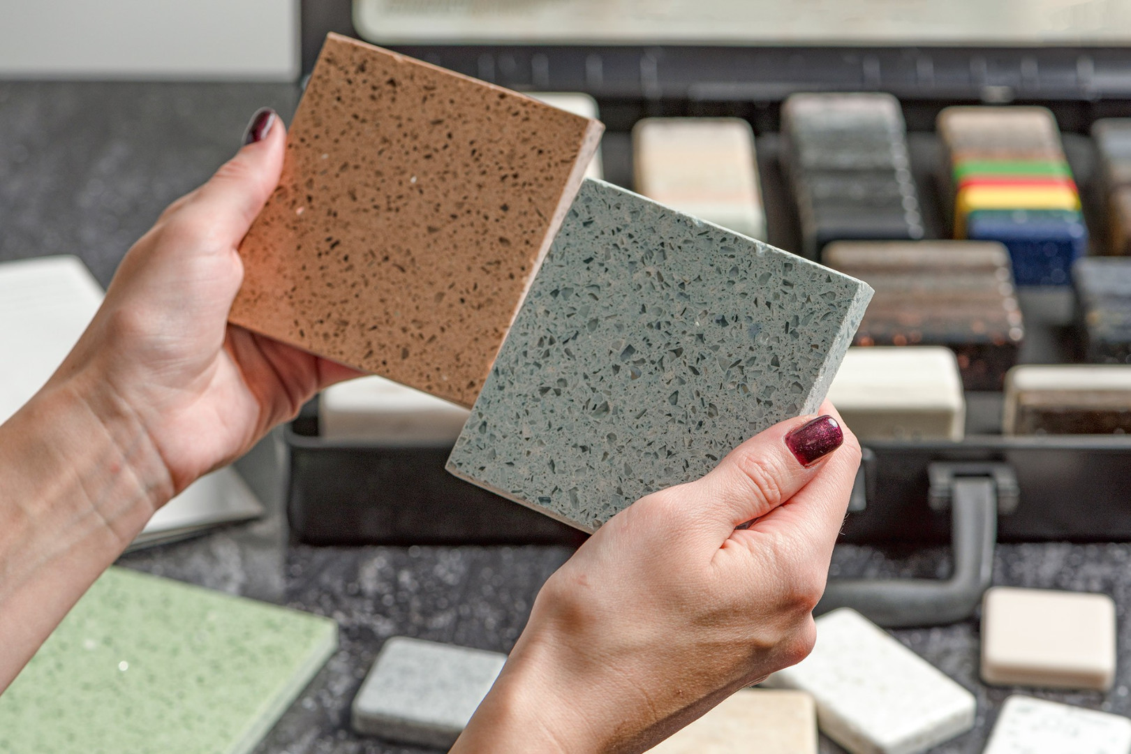 Countertop material comparison: acrylic vs quartz